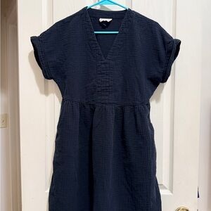 Universal Thread Black V-Neck Dress